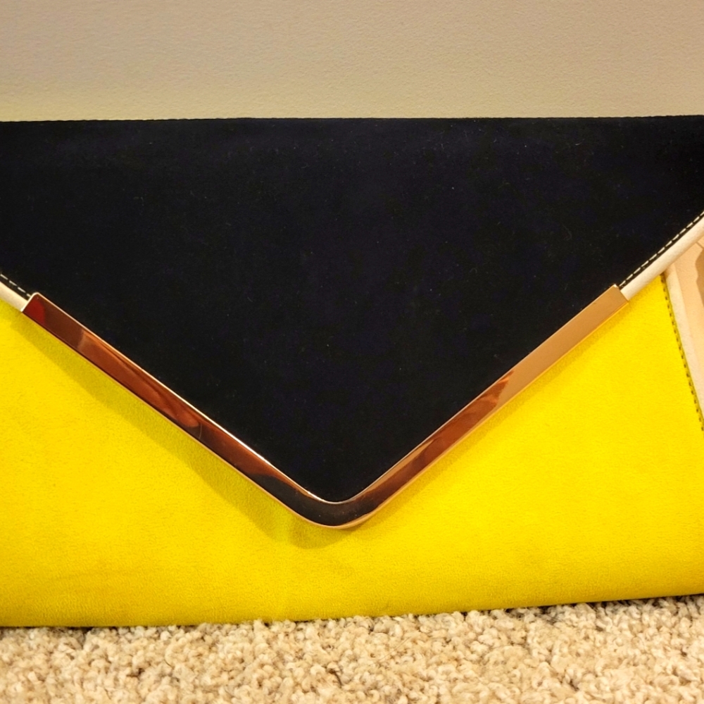 Aldo clutch